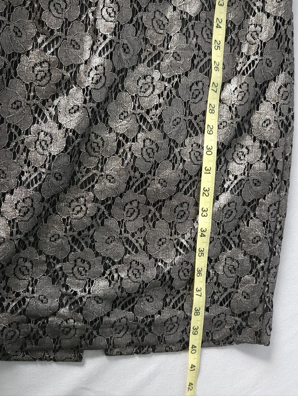 WHBM Pewter Metallic Lace Sheath Dress 10 Cocktail Wedding Guest Old Money New - Picture 9 of 11